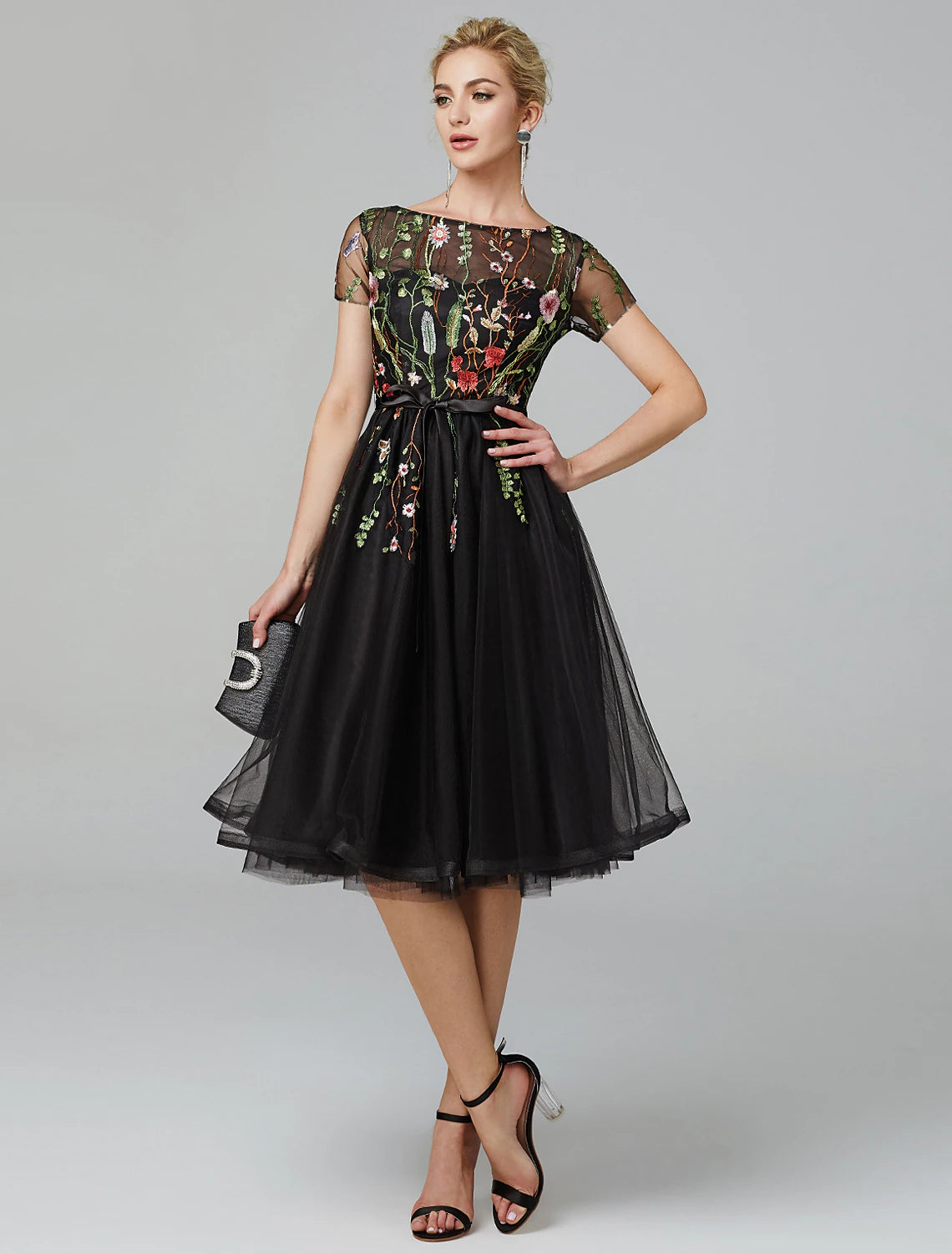 Wholesale A-Line Party Dress Elegant Floral Engagement Formal Evening Dress Illusion Neck Short Sleeve Knee Length Lace with Pleats Appliques